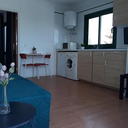 Apartamento Alegranza Apartment *