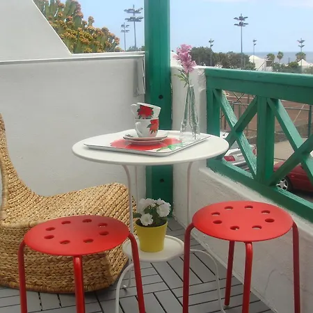 Apartamento Alegranza Apartment *
